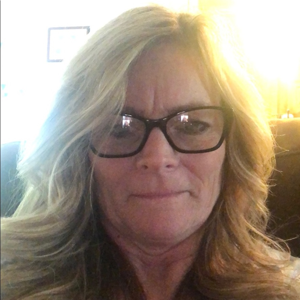 Meet your Posher, Karin
